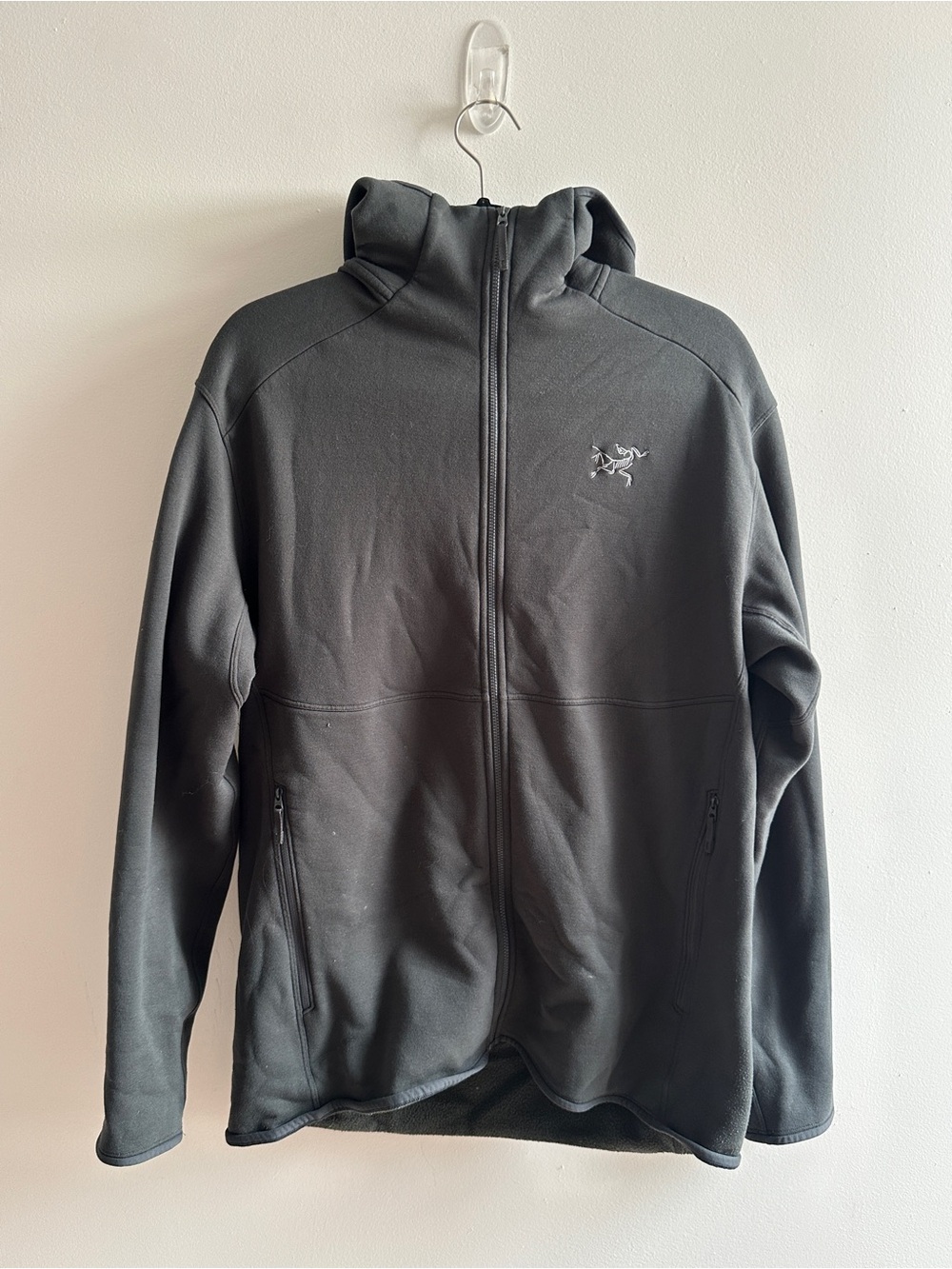 Arc’teryx Men's Black Full-Zip Hooded Jacket